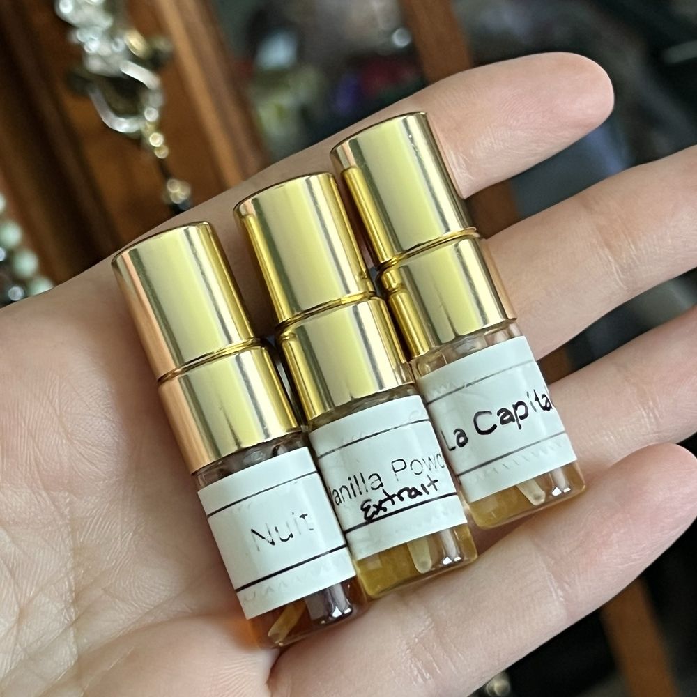 Parfums De France - 2ml decant with my writing over the labels because they are fading - Perfume Near Me - McLean, Virginia Parfums De France - 2ml decant with my writing over the labels because they are fading - Perfume Near Me - McLean, Virginia