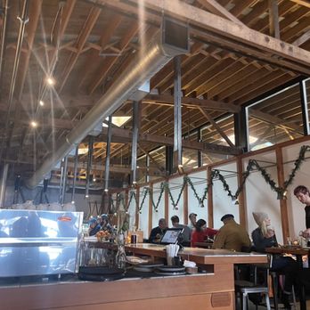Bruciato - Inside - Pizza Near Me - Bainbridge Island, Washington Bruciato - Inside - Pizza Near Me - Bainbridge Island, Washington