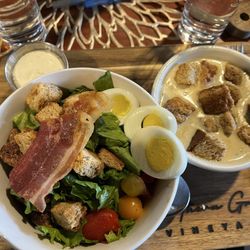 Southern Grove Winery - Cream of mushroom soup and salad
