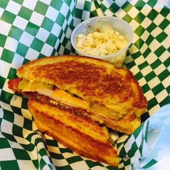 2 Fat Guys Grilled Cheese - King of clubs - Food Trucks Near Me