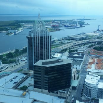 Dauphin's - Not only is the food par excellence, but the view is absolutely breathtaking  The $12.00 Lunch Special is a Stellar Deal - Seafood Near Me - Mobile, Alabama