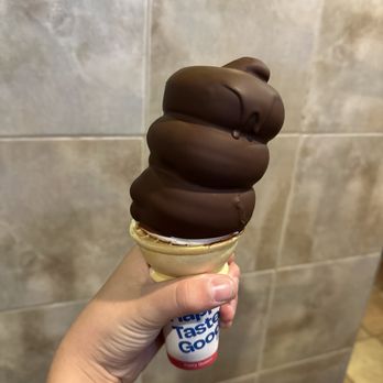 Dairy Queen Grill & Chill - HUGE ICE CREAM - Fast Food Near Me - Truckee, California Dairy Queen Grill & Chill - HUGE ICE CREAM - Fast Food Near Me - Truckee, California