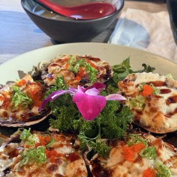 Heemo Sushi - Baked Pink Scallop - Sushi Bars Near Me - Orange, California Heemo Sushi - Baked Pink Scallop - Sushi Bars Near Me - Orange, California