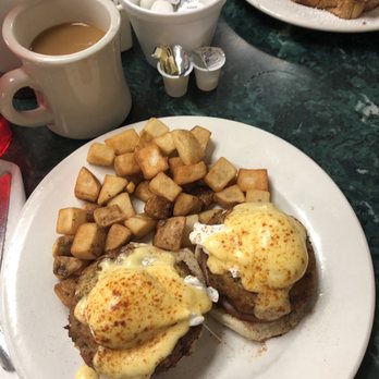 Clary's Cafe - Crab cake eggs Benedict - Breakfast & Brunch Near Me - Savannah, Georgia Clary's Cafe - Crab cake eggs Benedict - Breakfast & Brunch Near Me - Savannah, Georgia