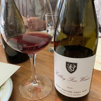 St. Jack - Great local wine selection! - French Near Me - Portland, Oregon St. Jack - Great local wine selection! - French Near Me - Portland, Oregon
