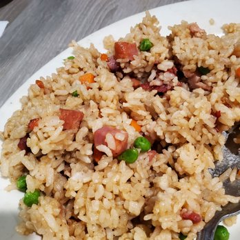 Side Street Inn - Signature fried rice (everyone dug in before we could take a pic...lol) - Sports Bars Near Me - Honolulu, Hawaii Side Street Inn - Signature fried rice (everyone dug in before we could take a pic...lol) - Sports Bars Near Me - Honolulu, Hawaii