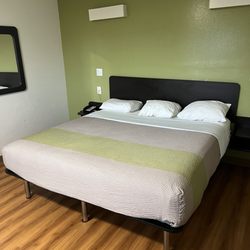 Motel 6