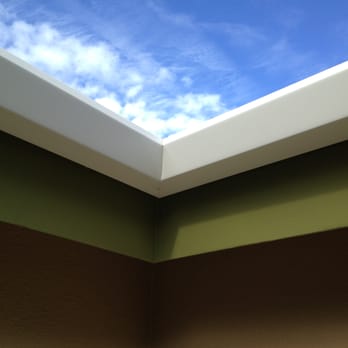 A Plus Gutter Systems - "Angle Faced" Gutter 5 inch. White Aluminum. Nice Contrast with green fascia board. Rain Gutters Palos Verdes - Gutter Services Near Me - Commerce, California