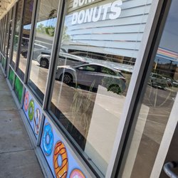 Bonnie's Donuts