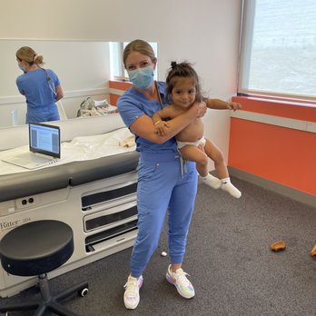 Kacey O'Malley, MD - Pediatricians Near Me - Los Angeles, California