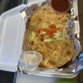 Glamm Deli - Philly cheesesteak quesadilla's - Salad Near Me - Augusta, Georgia Glamm Deli - Philly cheesesteak quesadilla's - Salad Near Me - Augusta, Georgia