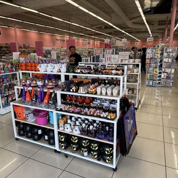 Daiso - Discount Store Near Me - Irvine, California