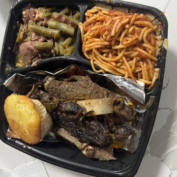 Bronzeville Soul - Beef Short Ribs Spagetti String Beans - Soul Food Near Me - Chicago, Illinois