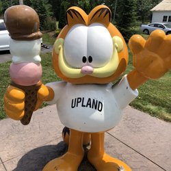 Garfield Trail:  Scream for Ice Cream - Garfield Trail Statue