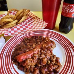 Simones' Hot Dog Stand - Chili dog and onion rings