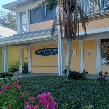 Blue Dolphin Cafe - Outside - Burgers Near Me - Longboat Key, Florida