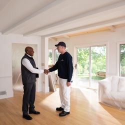 New York Paint & Hardware Yorkville - Benjamin Moore Color Consultation