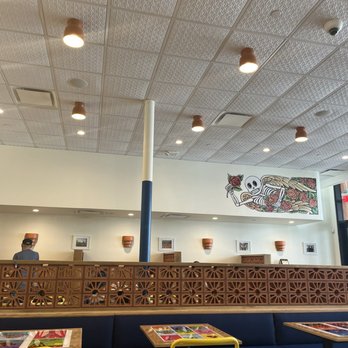 Tacodeli - Decor - Breakfast & Brunch Near Me - Houston, Texas