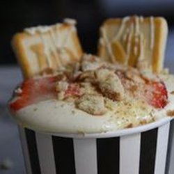 The Puddin Palace - Strawberry Chessman
