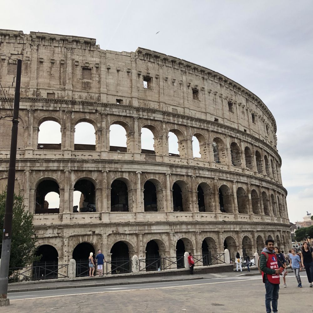 Colosseo - Flavian Amphitheater aka Colosseum - Local Flavor Near Me - Rome, RM