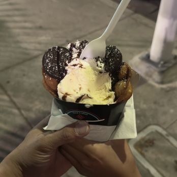 Waffles & Cream - Bubble Waffle Cookie Monster with vanilla ice cream - Waffles Near Me - Richmond, California Waffles & Cream - Bubble Waffle Cookie Monster with vanilla ice cream - Waffles Near Me - Richmond, California