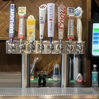 Tavern on the Moor - Eight Beers on Tap - Pizza Near Me - Raymore, Missouri