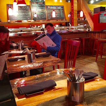 Hooked - Sushi Bars Near Me - Avon, Colorado