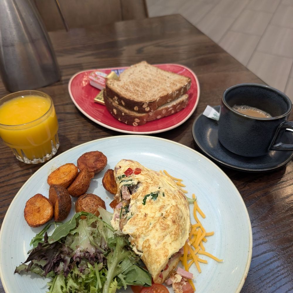 3SIXTY Bistro - Omelette - Bars Near Me - Burlingame, California
