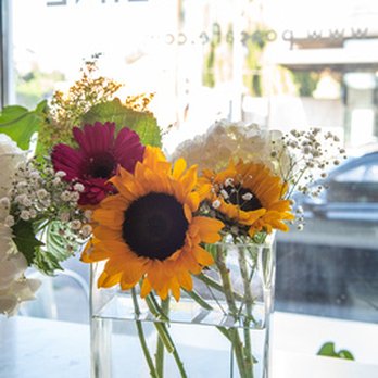 Poa Cafe - Juice Bars & Smoothies Near Me - Portland, Oregon