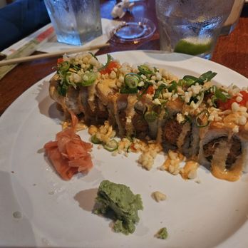 Wahoo's Fish House - Spicy tuna roll - Seafood Near Me - Murrells Inlet, South Carolina Wahoo's Fish House - Spicy tuna roll - Seafood Near Me - Murrells Inlet, South Carolina