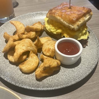 Basalt - Breakfast Biscuit - New American Near Me - Honolulu, Hawaii