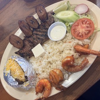 Mi Canton Latino Restaurante - Platillo mi cantón, exactly like the picture - Salvadoran Near Me - Arlington, Texas Mi Canton Latino Restaurante - Platillo mi cantón, exactly like the picture - Salvadoran Near Me - Arlington, Texas