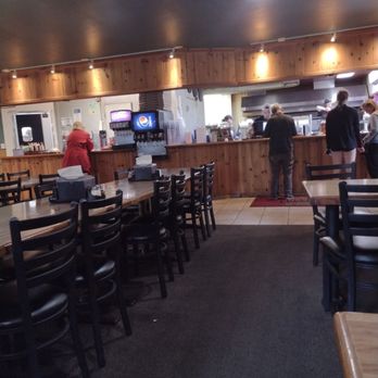 Fultano's Pizza - the dining area - Pizza Near Me - Astoria, Oregon