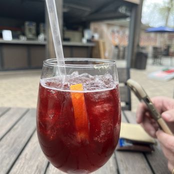 Elicit Brewing Co - Manchester - Blood orange sangria - Breweries Near Me - Manchester, Connecticut