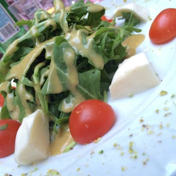 Ristorante-Arlecchino - Mozzarella with cherry tomatoes and rocket. - Italian Near Me - Berlin, BE