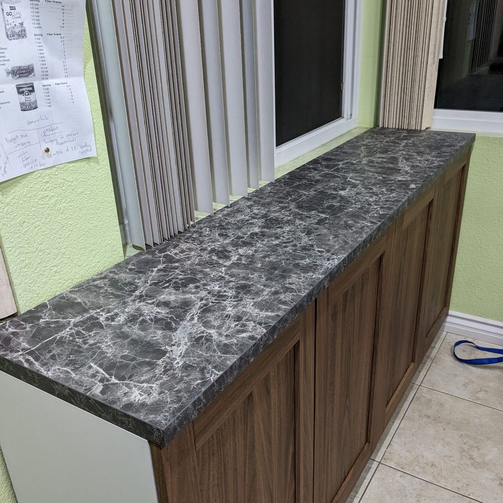 The successfully trimmed countertop The successfully trimmed countertop