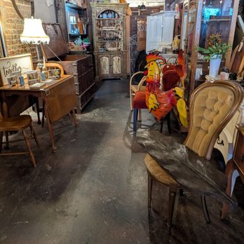 The Twisted Willow - Gift Shops Near Me - Smithfield, North Carolina