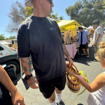 Ojai Farmers' Market - In deep thought, to buy the fresh rabbit or not to buy the fresh rabbit! - Fruits & Veggies Near Me - Ojai, California Ojai Farmers' Market - In deep thought, to buy the fresh rabbit or not to buy the fresh rabbit! - Fruits & Veggies Near Me - Ojai, California
