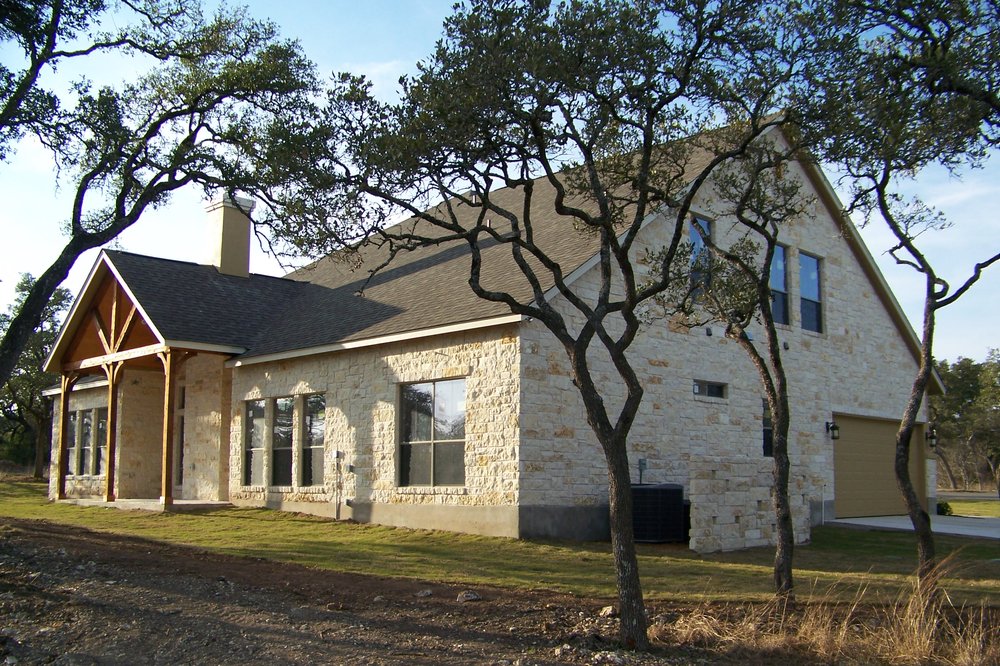 Slide of Driftwood Builders Roofing