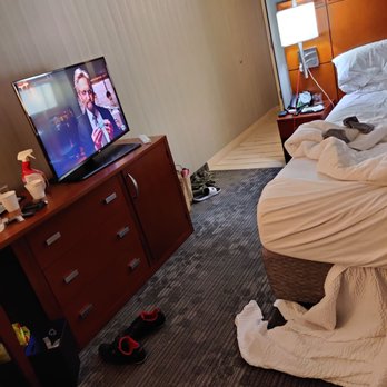 Courtyard by Marriott Traverse City - Who sleeps on their side ifs it two people in the bed one will not be able to see the tv pour design of the room. - Hotels Near Me - Traverse City, Michigan Courtyard by Marriott Traverse City - Who sleeps on their side ifs it two people in the bed one will not be able to see the tv pour design of the room. - Hotels Near Me - Traverse City, Michigan