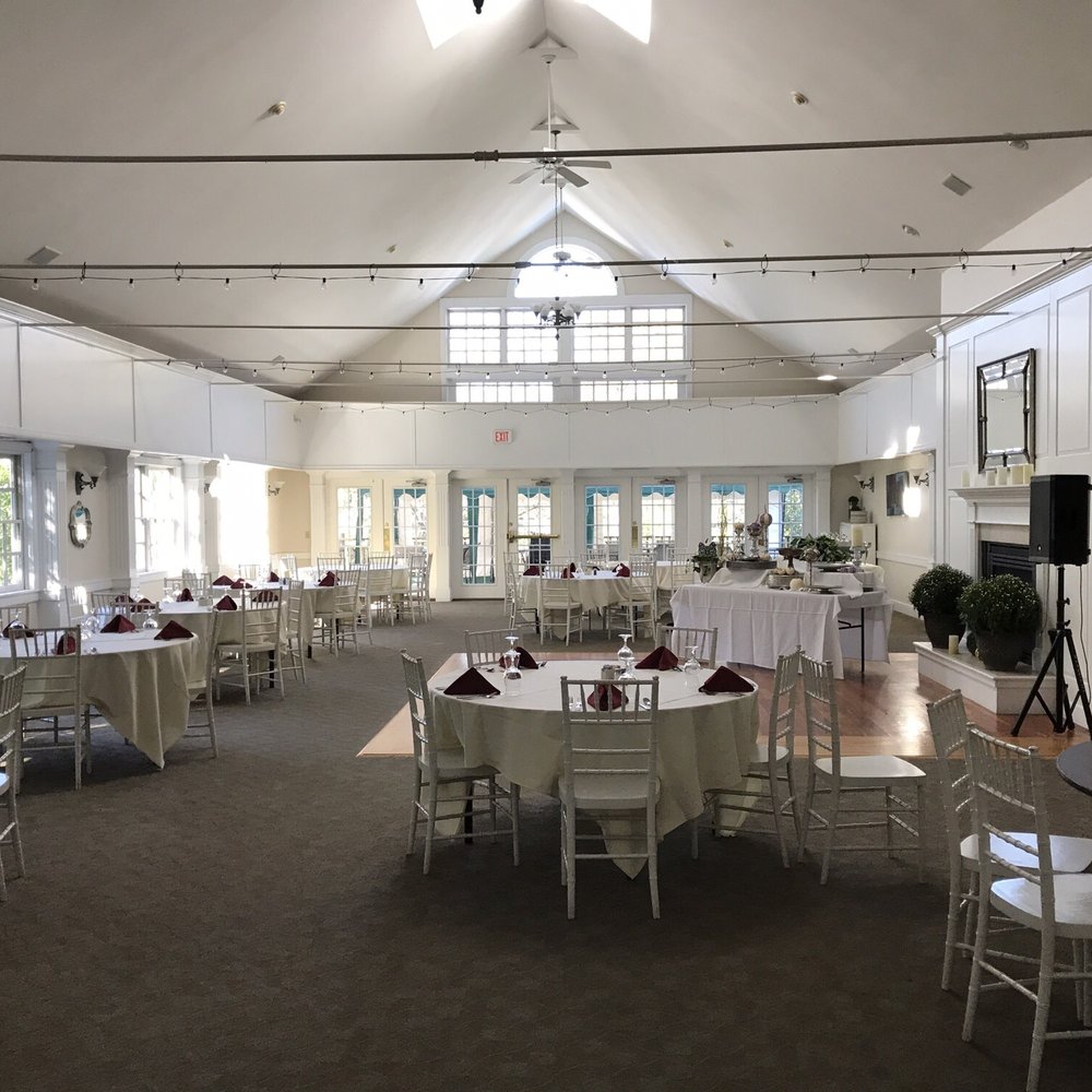 Grill37 - Beautiful event room - American Near Me - Pomfret, Connecticut