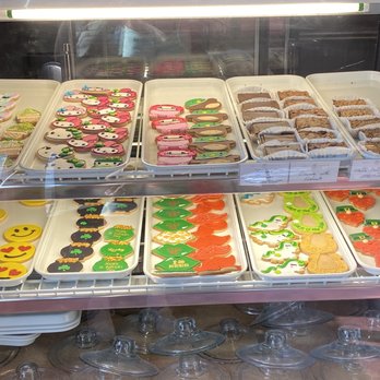 Lily's Cookies - Cookies - Bakeries Near Me - San Antonio, Texas