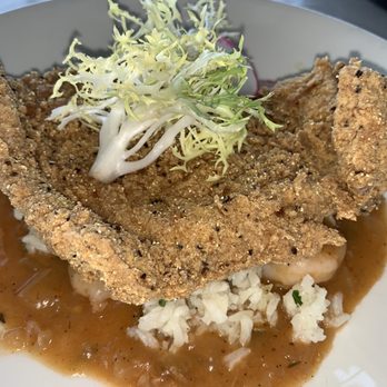Pier 6 - Crispy red snapper - very good, needs more étouffée - Seafood Near Me - San Leon, Texas Pier 6 - Crispy red snapper - very good, needs more étouffée - Seafood Near Me - San Leon, Texas