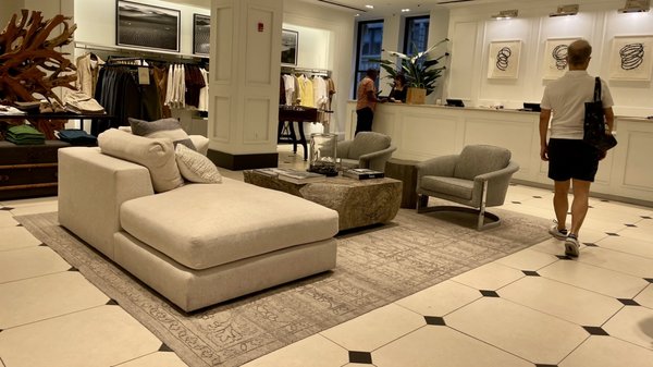 Banana Republic by null
