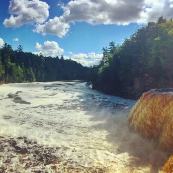 Tahquamenon Falls State Park - Parks Near Me - Paradise, Michigan