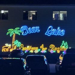 La Beau's