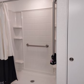 Minuet Apartments - Extra large shower with safety rails - Apartments Near Me - Las Vegas, Nevada
