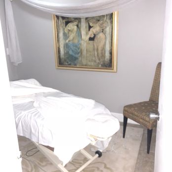 Serenity Massage - One of our treatment rooms. When designing our rooms we want to make sure it's inviting and tranquil. - Massage Near Me - Sunrise, Florida Serenity Massage - One of our treatment rooms. When designing our rooms we want to make sure it's inviting and tranquil. - Massage Near Me - Sunrise, Florida