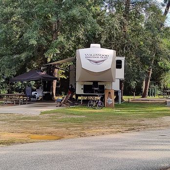 McLeod Park - Campgrounds Near Me - Kiln, Mississippi