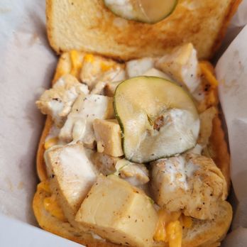 Local Roots - Inside the chicken and pimento cheese sandwich - Sandwiches Near Me - Tuscaloosa, Alabama Local Roots - Inside the chicken and pimento cheese sandwich - Sandwiches Near Me - Tuscaloosa, Alabama